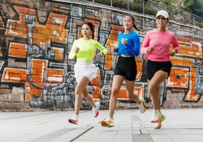 3月23日北滨路 1.5万人竞技2025重庆女子半马